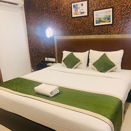 Hotel Greenlife Kochi Exteriér fotografie